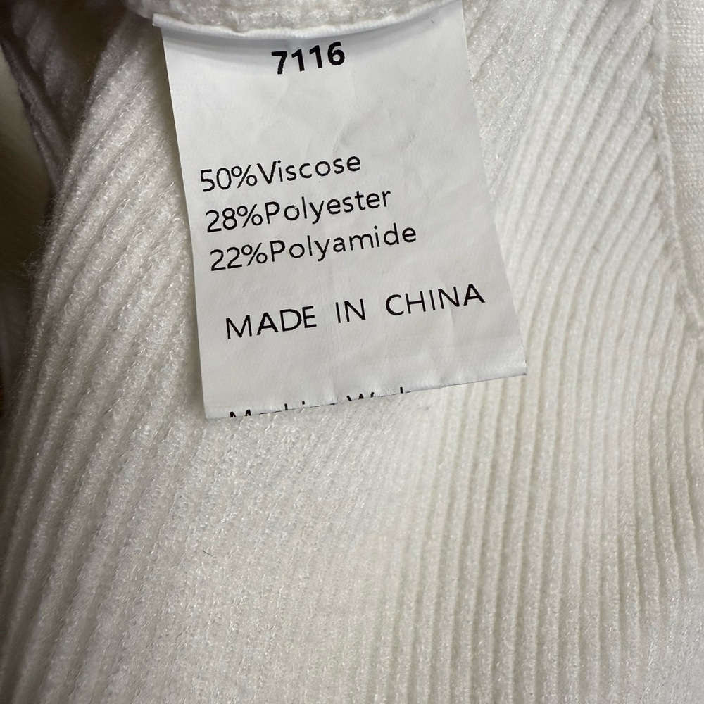 FASHION Elegant White Women's Wide Crew Neck Sweater - Picture 5 of 5